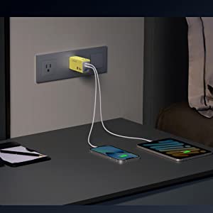 Anker USB急速充電器 65W ピカチュウモデル | 選ぼう、充電の 